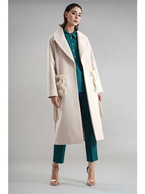 Cappotto con ecopelliccia GM by Gai Mattiolo | GM3559BURRO